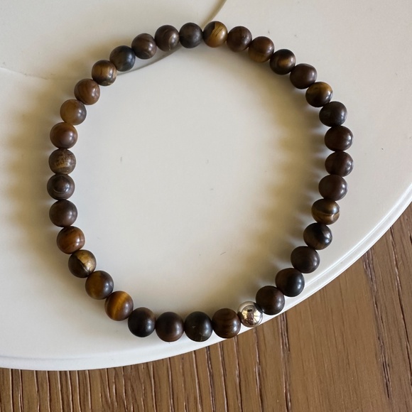 Matte Brown Tiger Eye Stretch Bracelet with Sterling Silver Ball Spacer - Picture 4 of 7